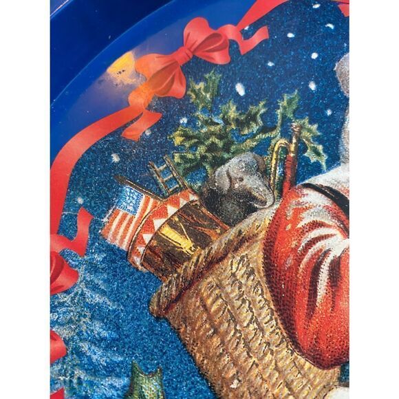 Vintage Set of 3 Santa Tin Trays - Picture 8 of 10